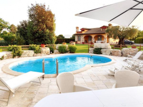 Tuscan Villa exclusive use of private pool A/C Wifi Villa Briciola Capannori
